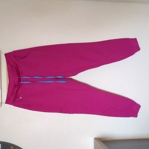 Figs High-Waisted 2.0 Jogger Scrub Pant - M / Raspberry Sorbet